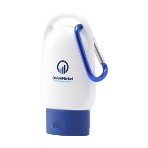 Une lotion solaire protectrice (indice 30) dans un flacon en plastique pratique avec un bouchon coloré et un mousqueton en métal de la même couleur 6