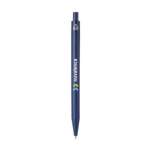 Stylo à bille à encre bleu avec un corps au design épuré, fabriqué à partir d'ABS recyclé à 100% et certifié GRS 22