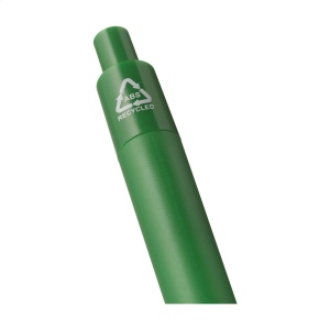 Stylo à bille à encre bleu avec un corps au design épuré, fabriqué à partir d'ABS recyclé à 100% et certifié GRS 23