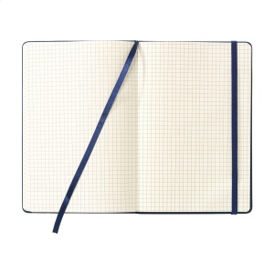 Carnet au format A5 avec environ 96 feuilles/192 pages de papier quadrillé couleur crème, certifié FSC Mix (70 g/m²) 9