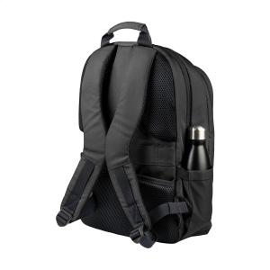 Sac à dos chic pour ordinateur portable de la marque italienne Tucano, fabriqué à partir de plastique recyclé, dont 22 bouteilles en PET recyclées 5