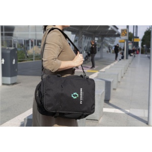 Ce sac à dos Cabin Flight compact et polyvalent est conçu pour être emporté comme bagage à main dans l'avion par toutes les compagnies aériennes 17