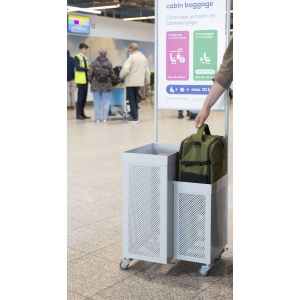 Ce sac à dos Cabin Flight compact et polyvalent est conçu pour être emporté comme bagage à main dans l'avion par toutes les compagnies aériennes 30