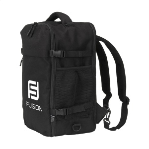 Ce sac à dos Cabin Flight compact et polyvalent est conçu pour être emporté comme bagage à main dans l'avion par toutes les compagnies aériennes 38