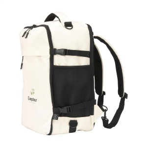 Ce sac à dos Cabin Flight compact et polyvalent est conçu pour être emporté comme bagage à main dans l'avion par toutes les compagnies aériennes 39