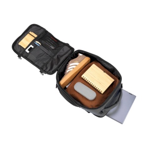 Ce sac à dos Cabin Flight compact et polyvalent est conçu pour être emporté comme bagage à main dans l'avion par toutes les compagnies aériennes 55