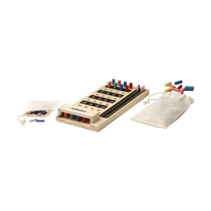 Ce jeu se compose d'un plateau de jeu en bois de pin et de 140 pions de différentes couleurs et de 2 tailles 2