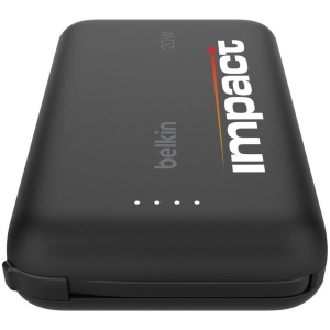 Powerbank 10 000 mAh avec câble intégré, de la marque Belkin 9