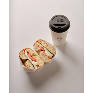 Tasse à café réutilisable à double paroi, en forme de cicuit, avec couvercle, de Circular&amp;Co 6