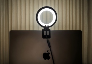 Obi-one Bily - La petite lampe nomade avec batterie intégrée ! 3