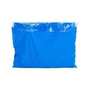 Poncho imperméable en PVC gauffré (260 gr), dans une poche transparente. Taille unique 7