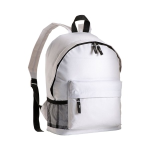 Sac à dos en polyester 600D avec 3 poches, dont une latèrale en filet. Bretelles réglables 15