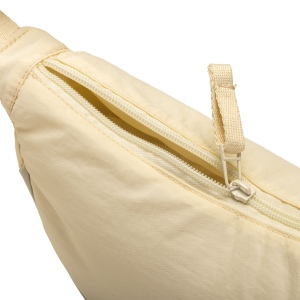 Sac en nylon avec bandoulière réglable, fermeture éclair 10