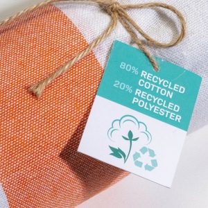 Serviette de plage / Paréo en coton recyclé de 180 gr/m2 avec frange, mesure 90x170 cm 34