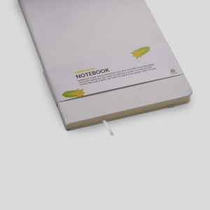 Carnet de notes avec couverture en résidus de fruits et fermeture élastique 37