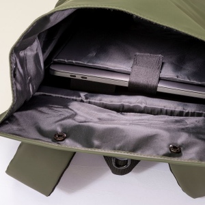 Sac à dos porte PC (15") en PU recyclé souple résistant à l'eau 14