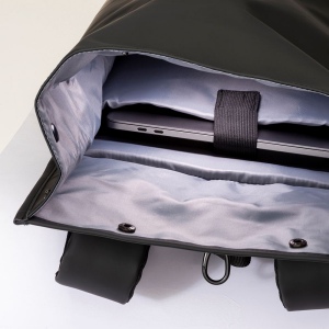 Sac à dos porte PC (15") en PU recyclé souple résistant à l'eau 21