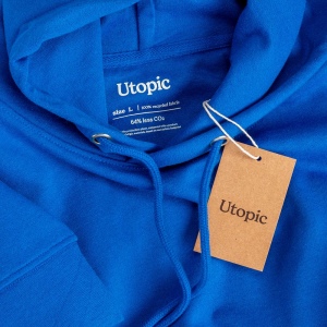 Sweat avec capuche 100% tissu régénéré 38