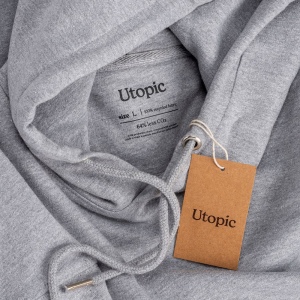 Sweat avec capuche 100% tissu régénéré 48