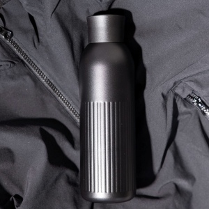 Sagaform Tekla Bouteille en acier avec bouchon poussoir (recyclé) 500 ml 8
