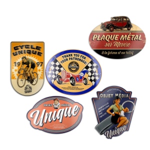 Plaque publicitaire sur mesure - puht en avion 2