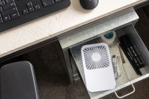 Ventilateur de bureau en plastique recyclé RCS Aervina 26