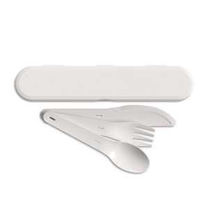 SET DE COUVERTS REUTILISABLES EN PLASTIQUE (PP) 2