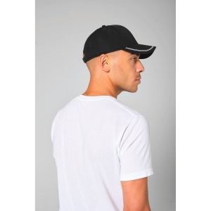 Casquette de sport 13