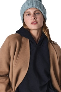 Bonnet à pompon 16
