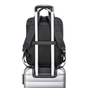Sac a dos pour ordinateur portable 15 pouces en 70 polyester et 30 nylon 280D 9