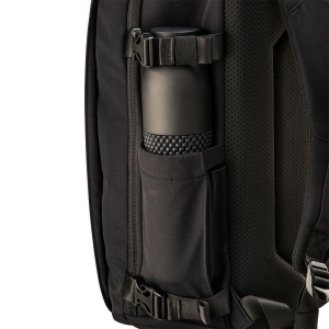 Sac a dos de voyage avec compartiment ordinateur 15 pouces en nylon Taslon 21