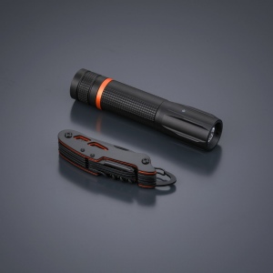Optima Small Set : couteau de poche et lampe torche 4