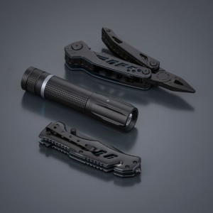 Optima Multiset : multitool, couteau de secours et petite lampe torche 2