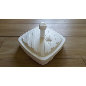 Base en plastique