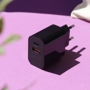 HAKO - KIT ESSENTIEL PRISE + CÂBLE NOIR 5