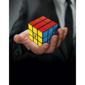 Rubiks Cube Classic 57 MM 3X3 The Icon 2