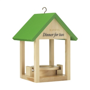 Charmante mangeoire à oiseaux de la marque Rackpack, fabriquée en bois de pin certifié FSC 100% et équipée d'une table et de deux chaises