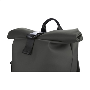 Sac à dos sportif à fermeture 'roll-top', avec fermeture en plastique robuste, de la marque italienne Tucano 16