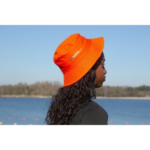Chapeau baquet au look moderne et à la coupe confortable 13