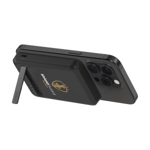 Powerbank compacte et légère de 5 000 mAh, composée à 72% de plastique recyclé et dotée de la technologie Fast Charge 4