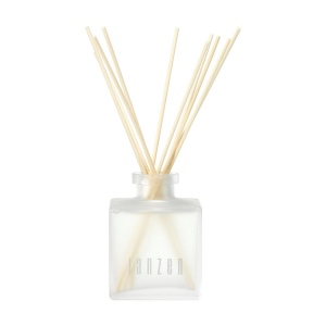 Huile parfumée avec bâtonnets 2