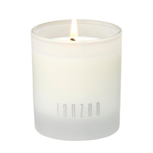Bougie parfumée moulée dans du verre