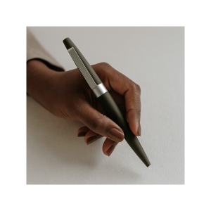 PERI - BND77 - Stylo à bille à torsion en acier inoxydable recyclé 4