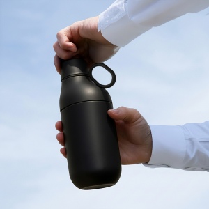 HOOKIPA M - BND877M - Bouteille et gobelet 2 en 1 (500 ml / 370 ml) Double paroi en acier inoxydable recyclé et ABS 9