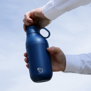 HOOKIPA M - BND877M - Bouteille et gobelet 2 en 1 (500 ml / 370 ml) Double paroi en acier inoxydable recyclé et ABS 9