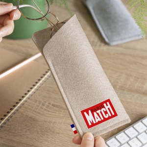Etui à lunettes en feutrine végétale, personnalisée par transfert quadrichromique, avec étiquette informative