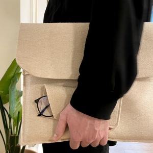 Pochette Ordinateur 15 pouces en feutrine, marquage quadrichromique DTF