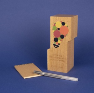 Trophée en bois César imprimé 5