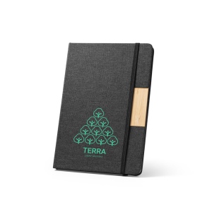 MÁRQUEZ. Cahier A5 à couverture rigide fabriquée à partir de tissu PET 100% recyclé, avec des pages lignées en papier recyclé 4
