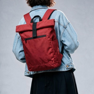 Sac à dos Rome 12L en rPET. Fermeture enroulable avec velcro 22